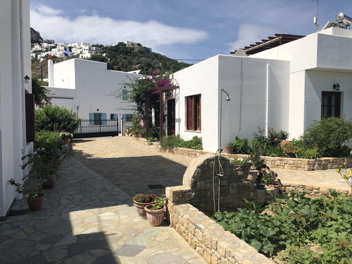 Deidamia Hotel Skyros Exterior photo