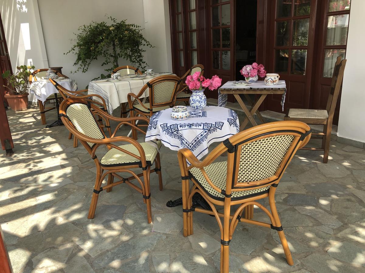 Deidamia Hotel Skyros Exterior photo